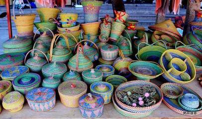 乡土生金 藏在田间地头的工艺美术品创业门道