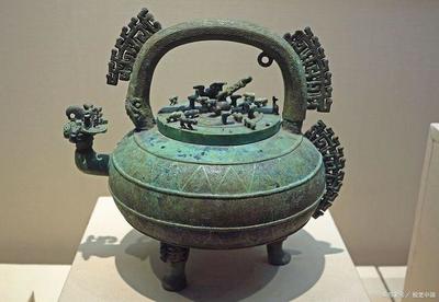 故宫珍藏 造型奇特的战国铜盉——古代工艺美术品中的佳作